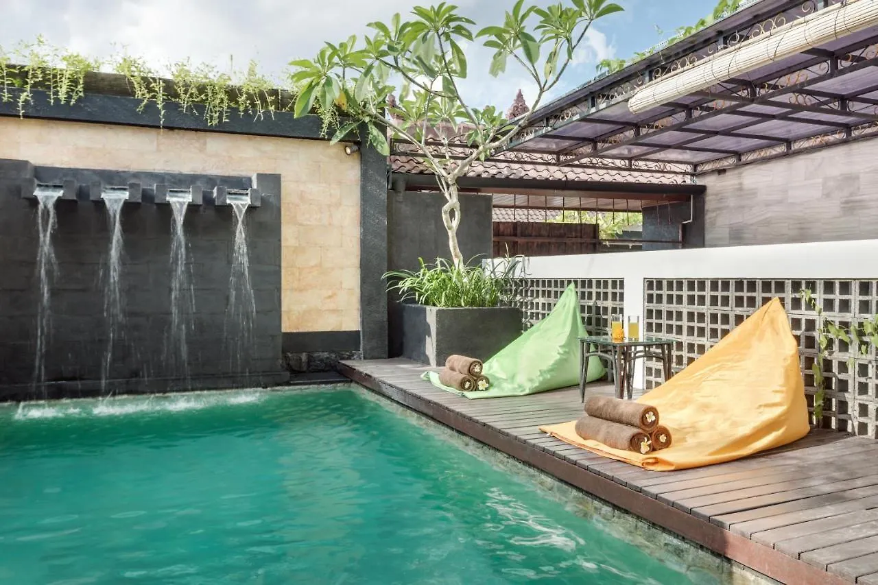 Villa Lavana - 3 Bedrooms Seminyak