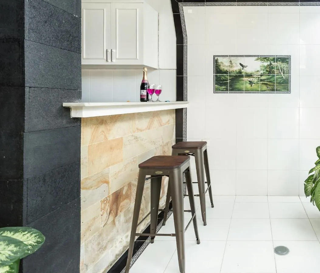 Villa Lavana - 3 Bedrooms Seminyak  Indonesia