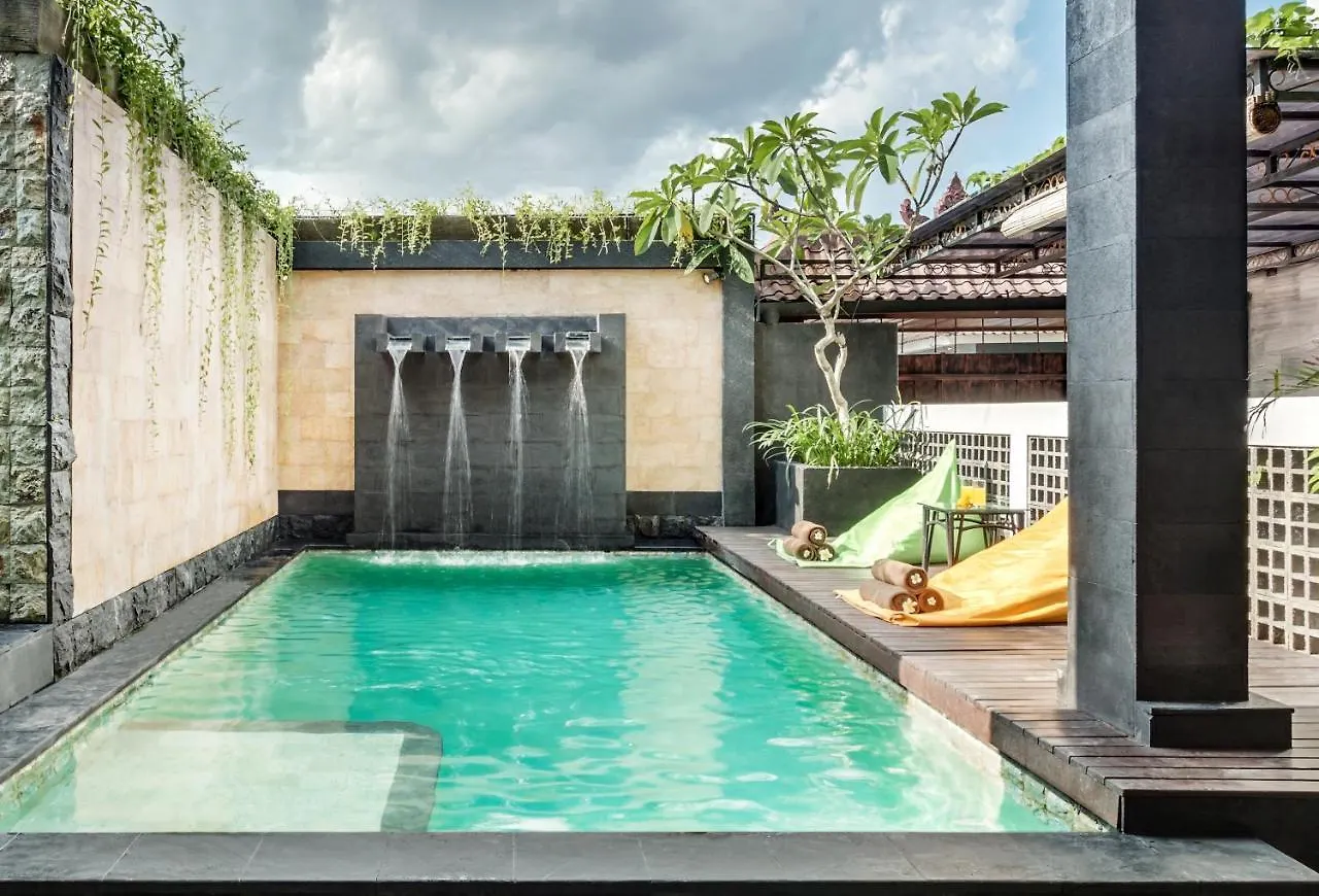 Villa Lavana - 3 Bedrooms Seminyak